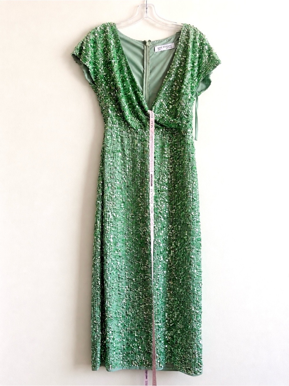 Mac Duggal Sequined Wrap Over Cocktail Dress in Sage Green size 4, 10 #10766 - Picture 4 of 12